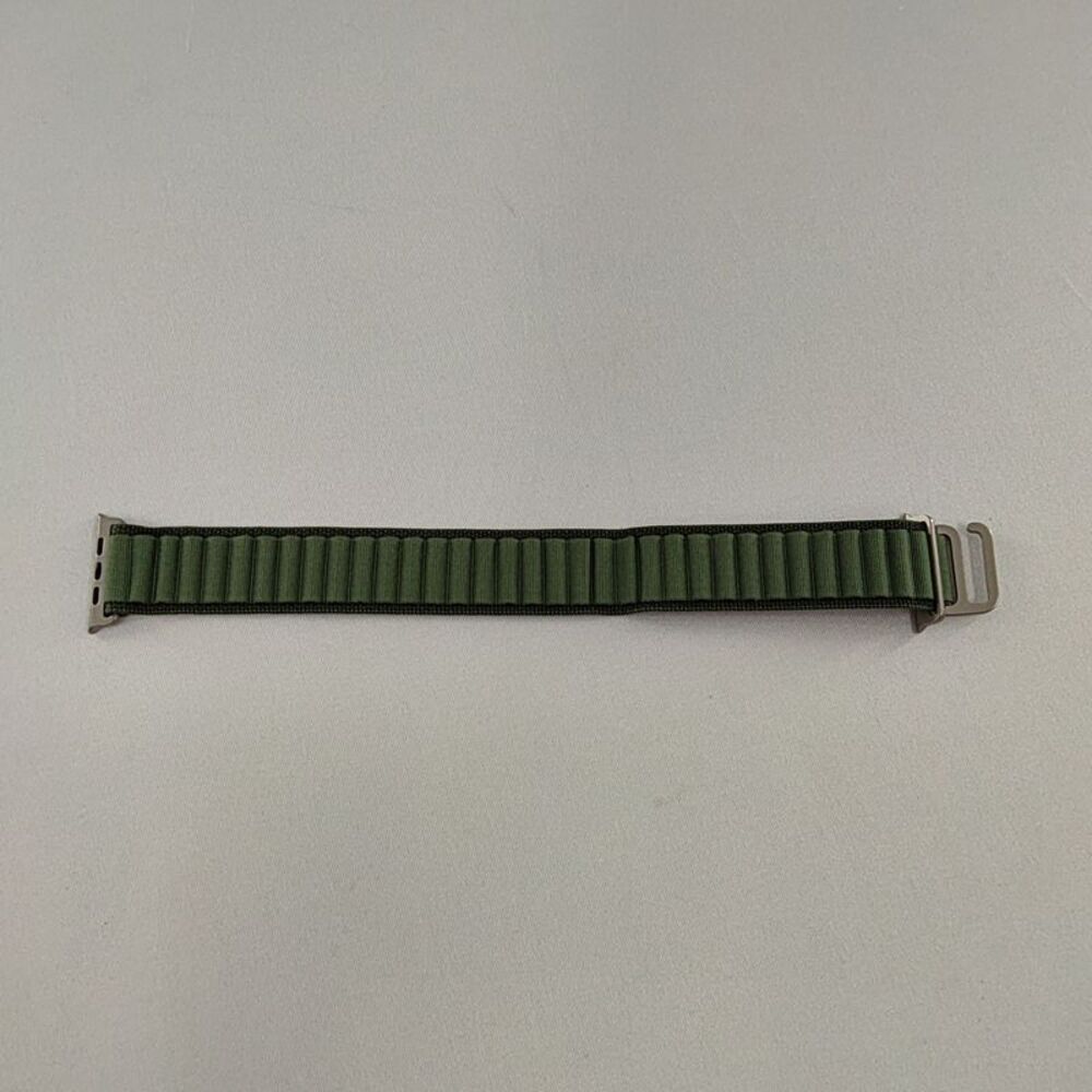 Quince Home Electronics Rugged Loop Apple Watch Band Military Olive 44x49